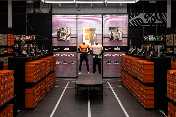 Mannequins and displays of Nike gear